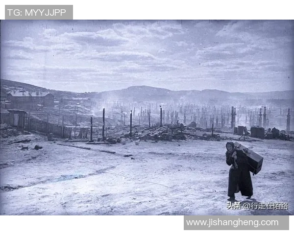 摩尔足球传奇：从草根到巅峰的奋斗历程与不朽传奇